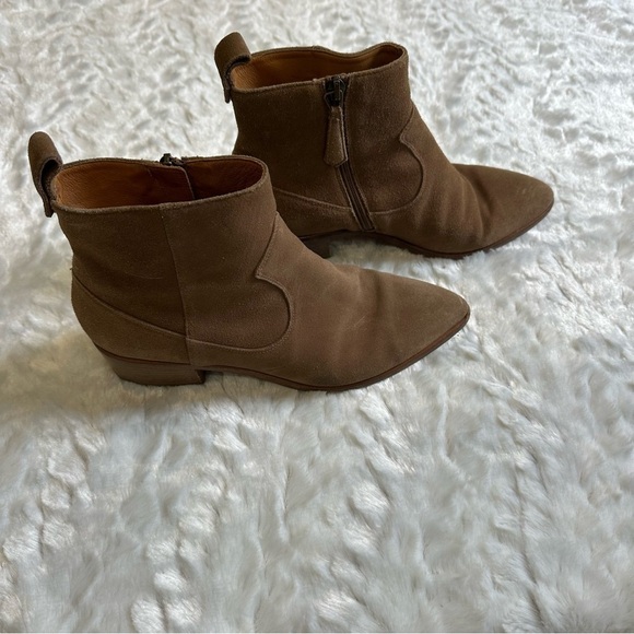 Veronica Beard Tanner Suede Leather Zip Ankle Boot Size 37.5 US 6.5 - Picture 2 of 13